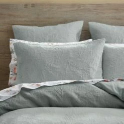 Palm Leaf Quilt Cover