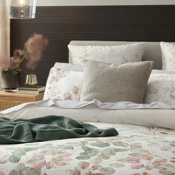 Smokebush Quilt Cover - Image 8